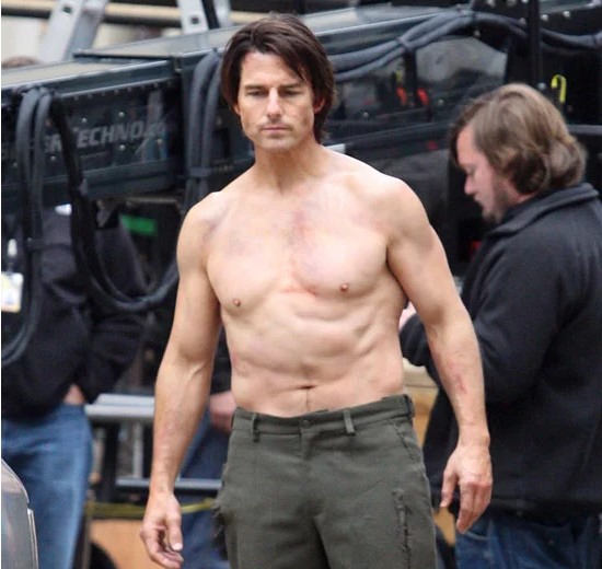 Čo má herec Tom Cruise zakázané robiť?